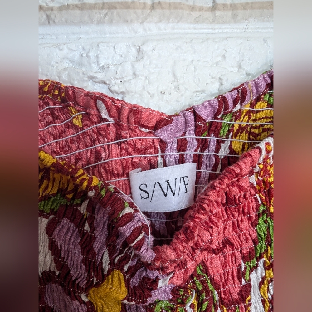 SWF Frida Exaggerated Puff Sleeve Floral Top - Picture 3 of 11
